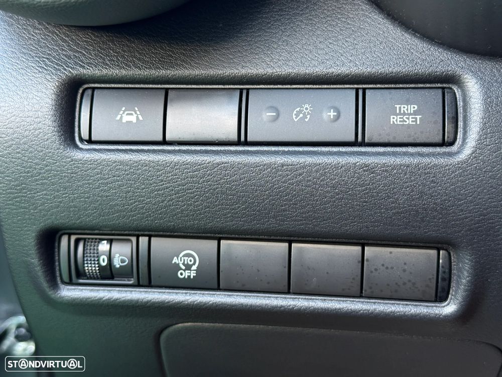 Nissan Juke 1.0 DIG-T N-Connecta NAV. - 23