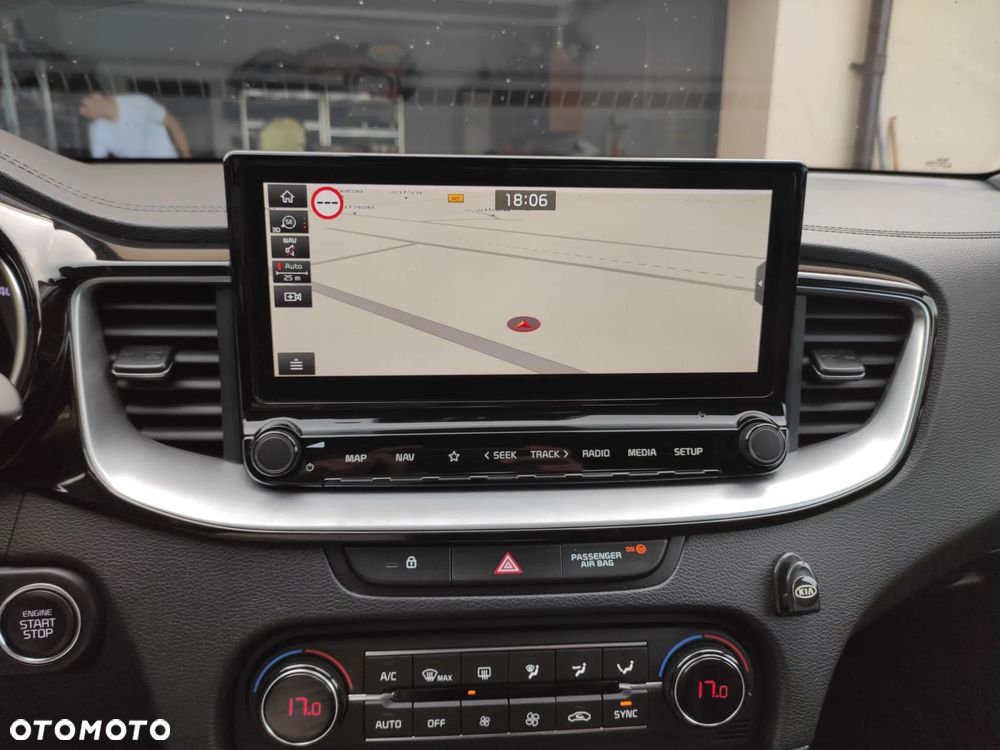 Kia XCeed - 22