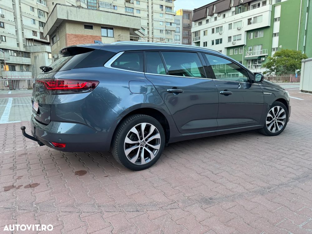 Renault Megane TCe 140 GPF EDC INTENS - 8