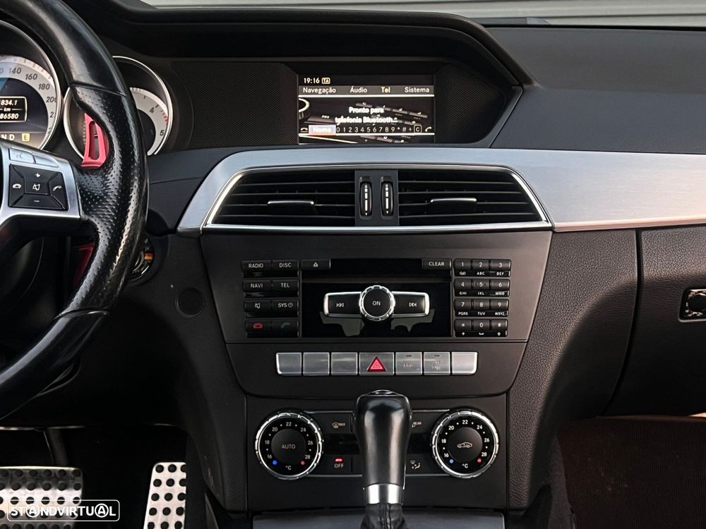 Mercedes-Benz C 220 - 13