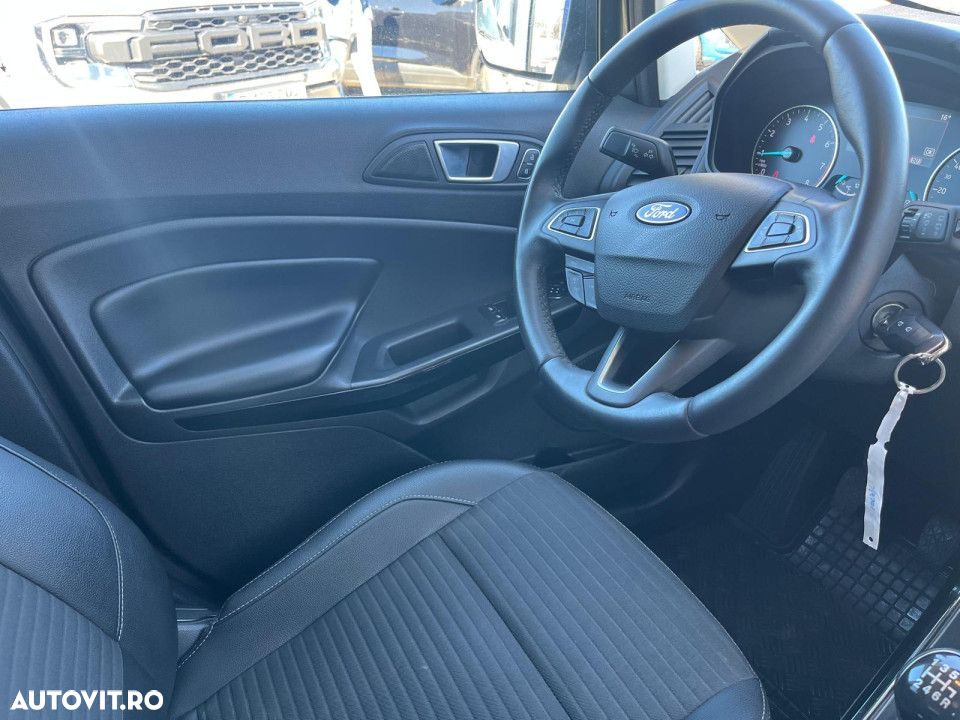Ford EcoSport - 14