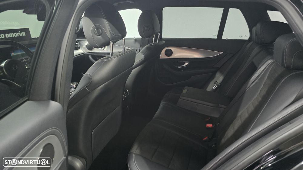 Mercedes-Benz E 300 de AMG Line - 17