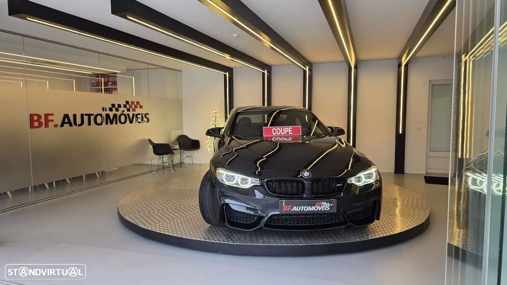 BMW M4 Auto - 10