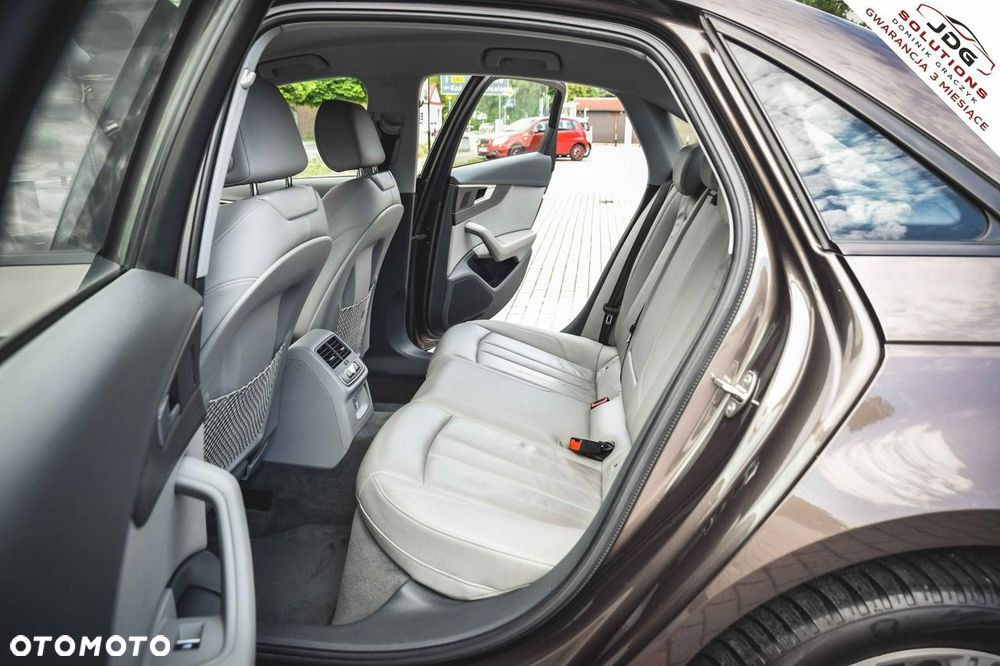 Audi A4 Limousine 40 TDI Sport S tronic - 36