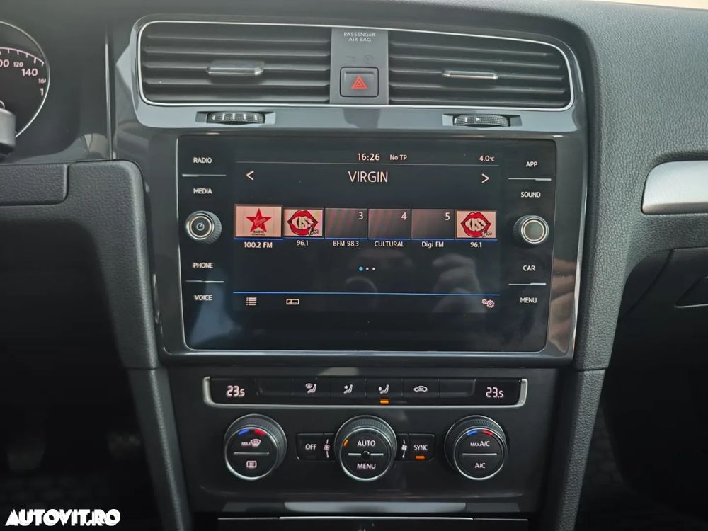 Volkswagen Golf 1.0 TSI Comfortline - 15