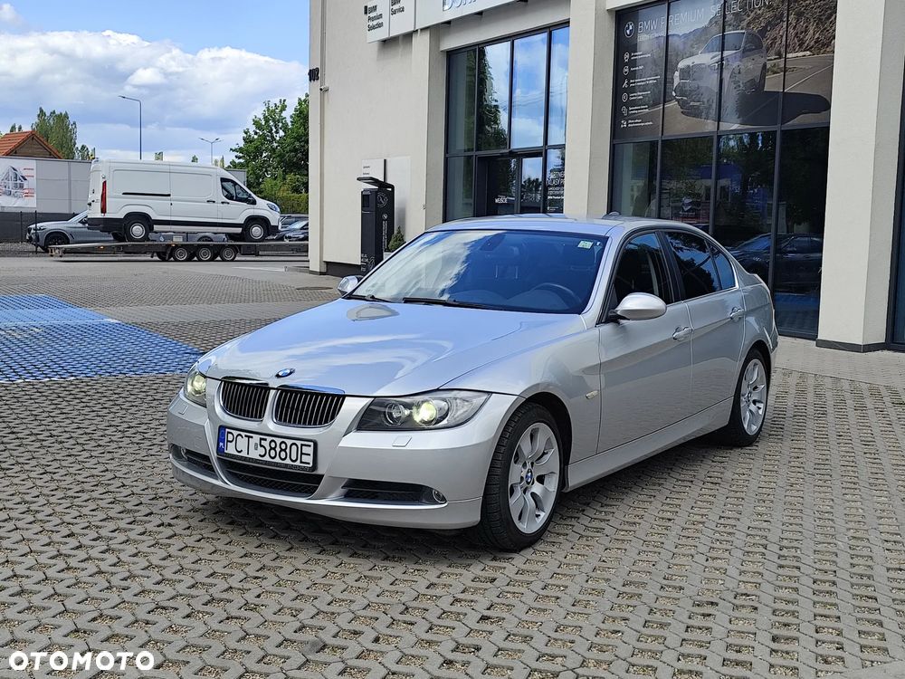 BMW Seria 3 325i xDrive Edition Exclusive - 11