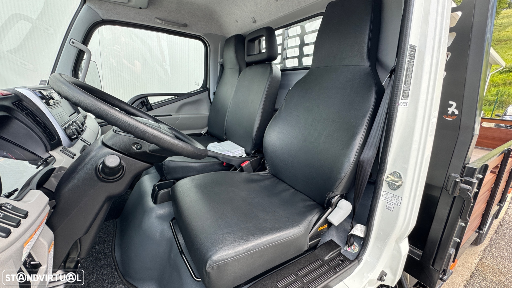 Mitsubishi Canter 3S15 Novo Modelo - 20