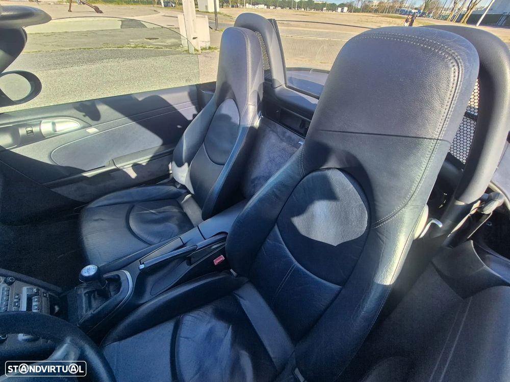 Porsche Boxster S - 25