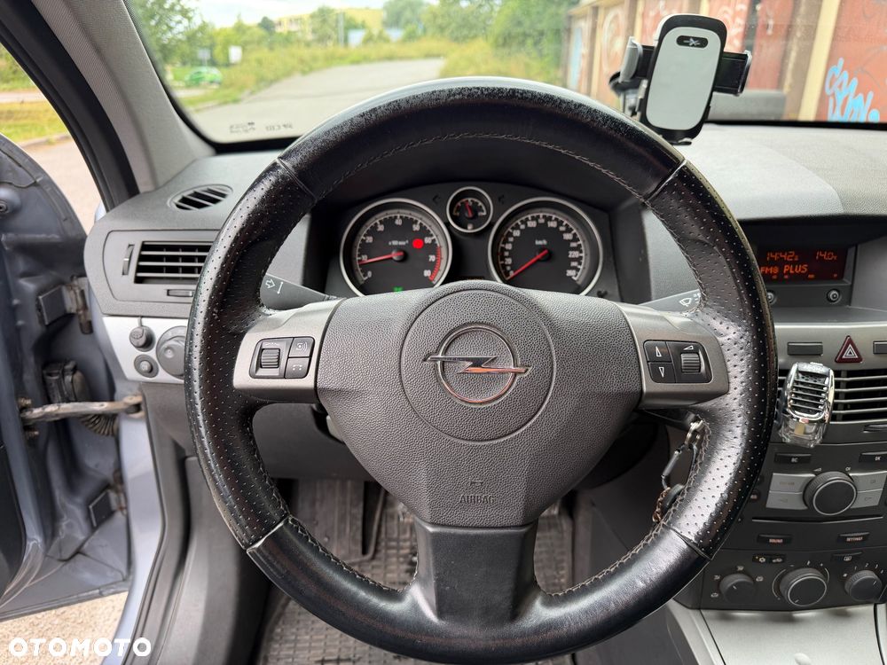 Opel Astra - 9