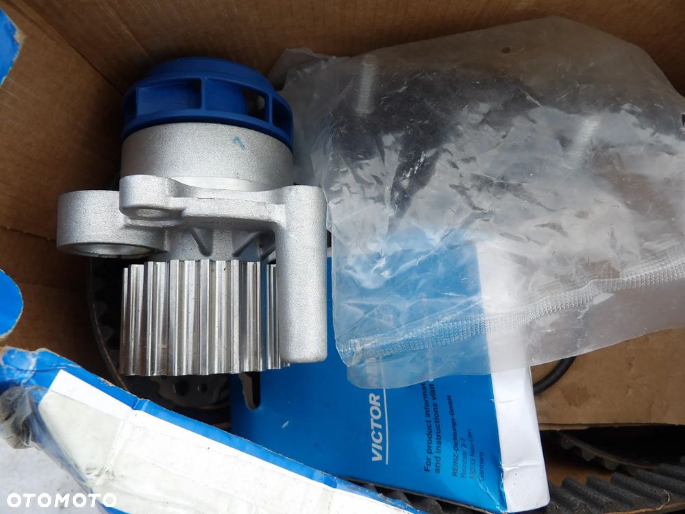 SKF VKMC 01250-2 Pompa wodna + zestaw paska rozrządu - 3