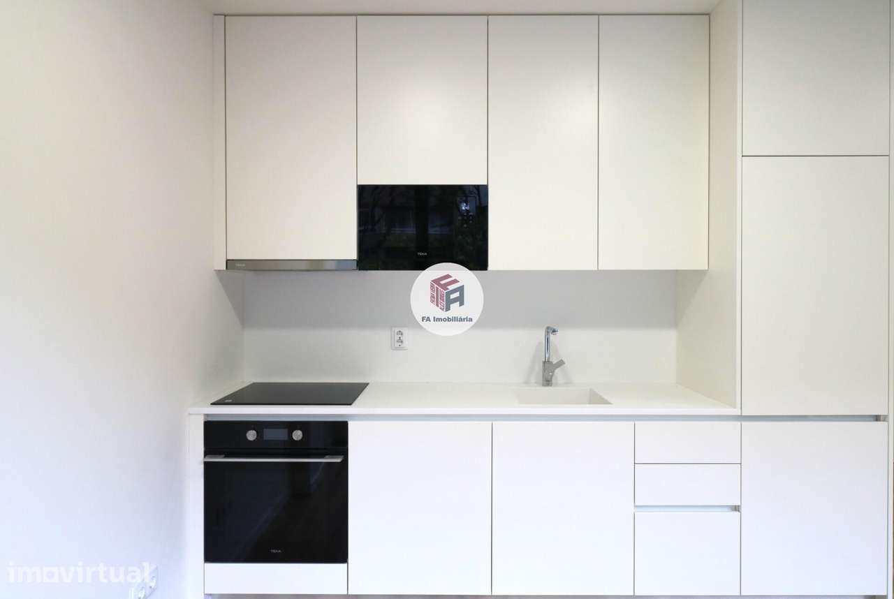 Apartamento T0+1 Centro Matosinhos - Grande imagem: 2/12