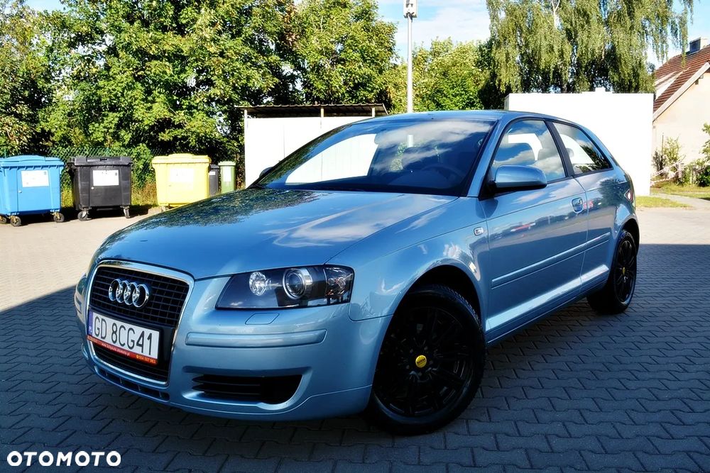 Audi A3 3-drzwiowe 1.6 tiptronic Attraction - 17