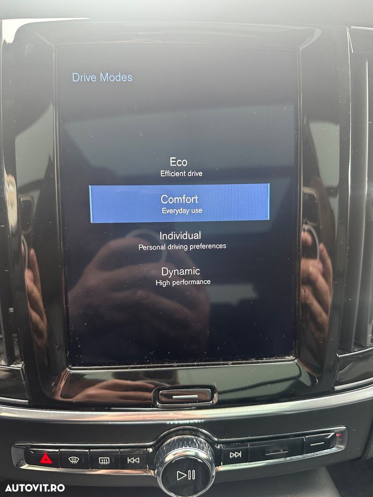 Volvo V90 D5 AWD Geartronic Inscription - 36