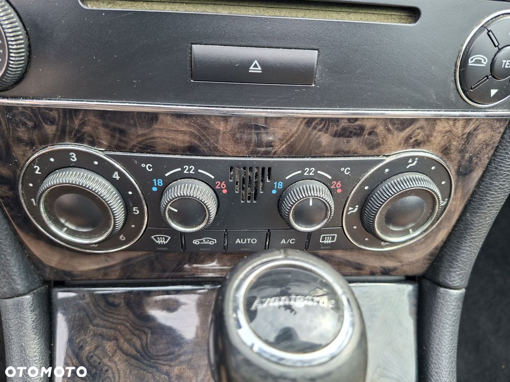 Mercedes-Benz CLK 280 7G-TRONIC Avantgarde - 30