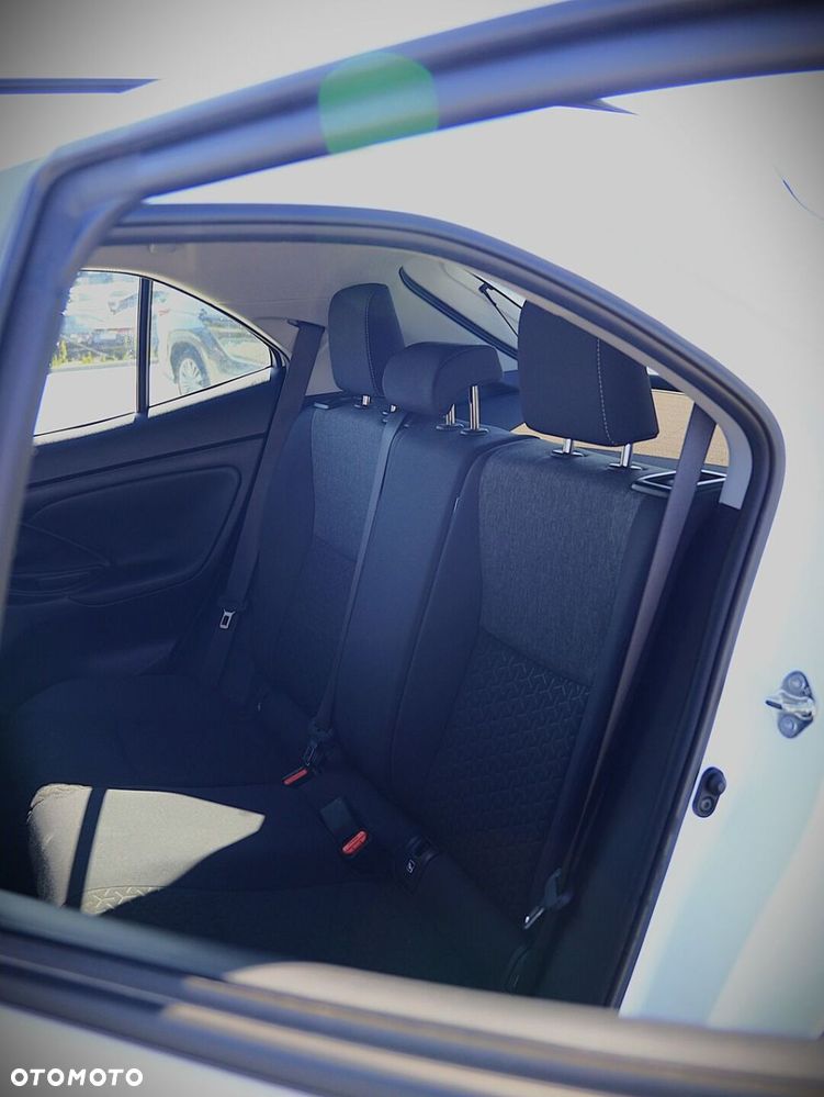 Toyota Yaris Cross Hybrid 1.5 Comfort 4x4 - 19