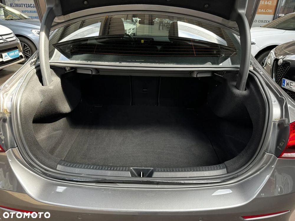 Mercedes-Benz Klasa A 200 AMG Line 7G-DCT - 14