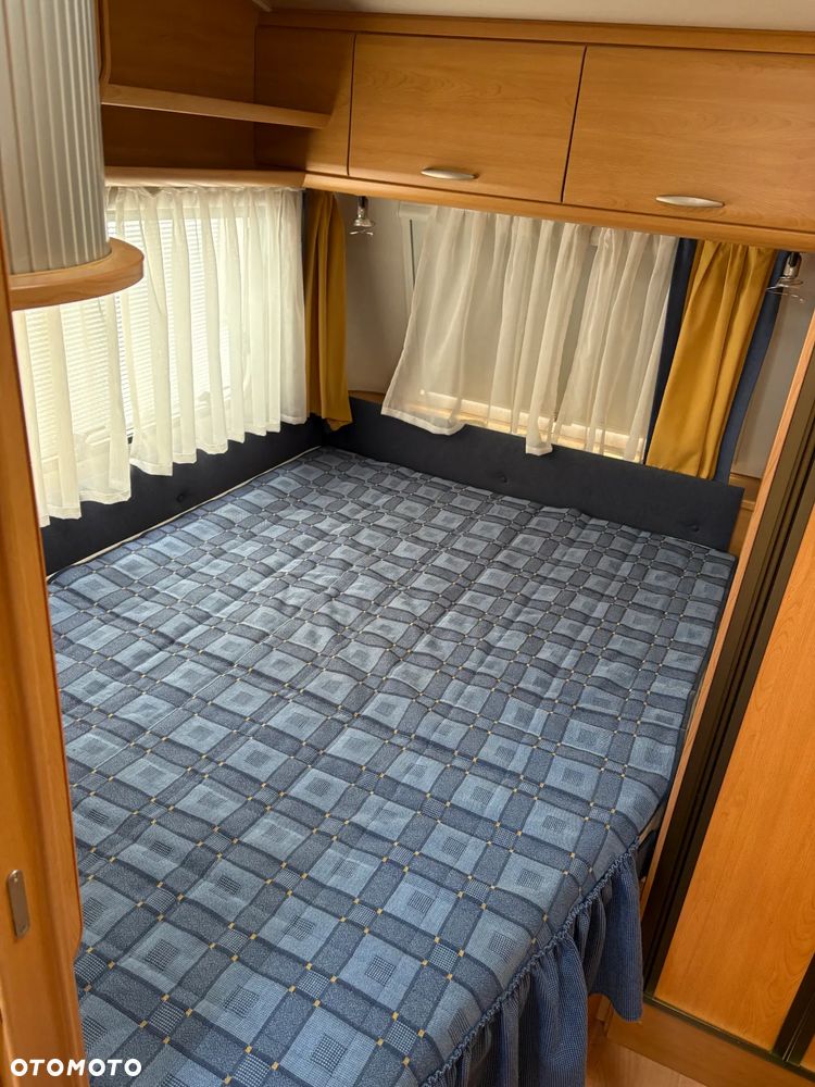 KNAUS 451 - 12