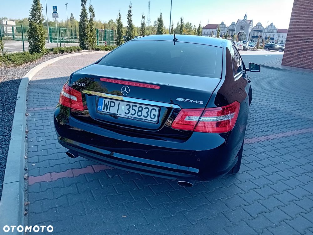 Mercedes-Benz Klasa E 350 CGI Coupe BlueEFFICIENCY 7G-TRONIC Elegance - 14