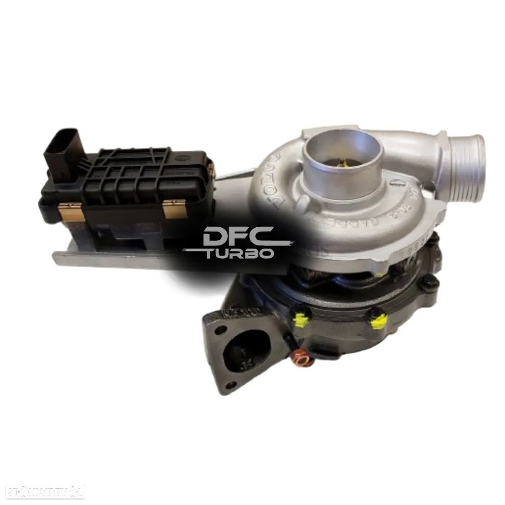 VOLVO  2.4 D  -  757779 - 2