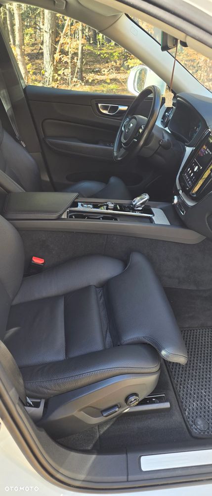 Volvo XC 60 - 12