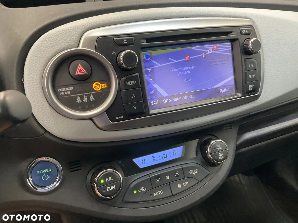 Toyota Yaris Hybrid 1.5 VVT-i Comfort - 3