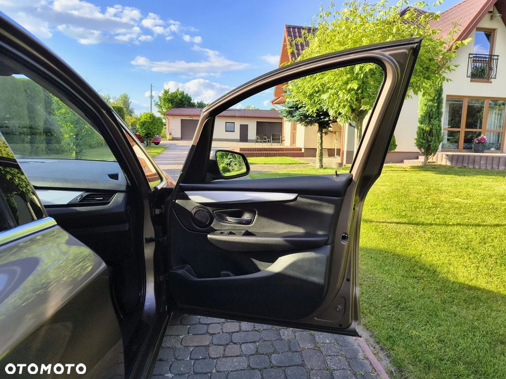 BMW Seria 2 216d GT - 18