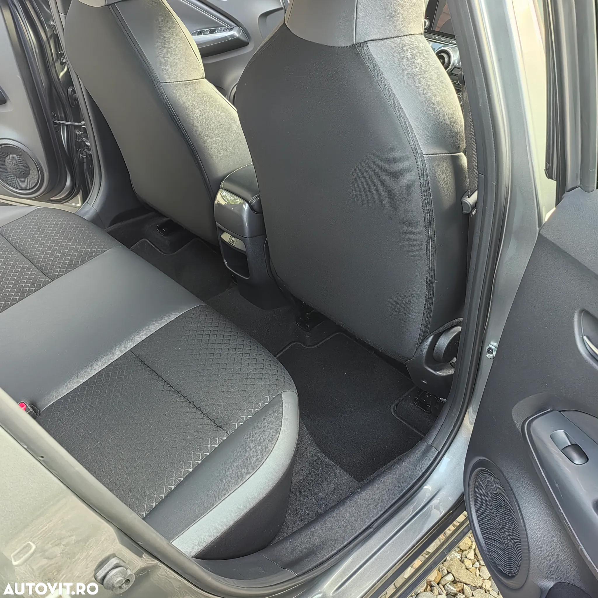 Nissan Juke 1.0 DIG-T DCT N-Connecta - 15
