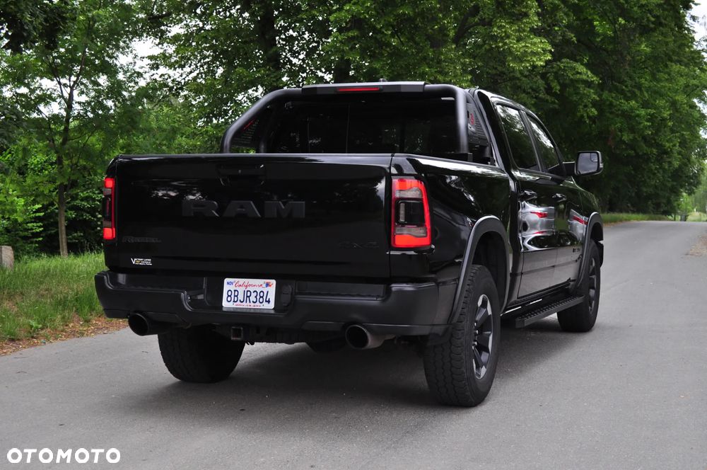 Dodge RAM - 15