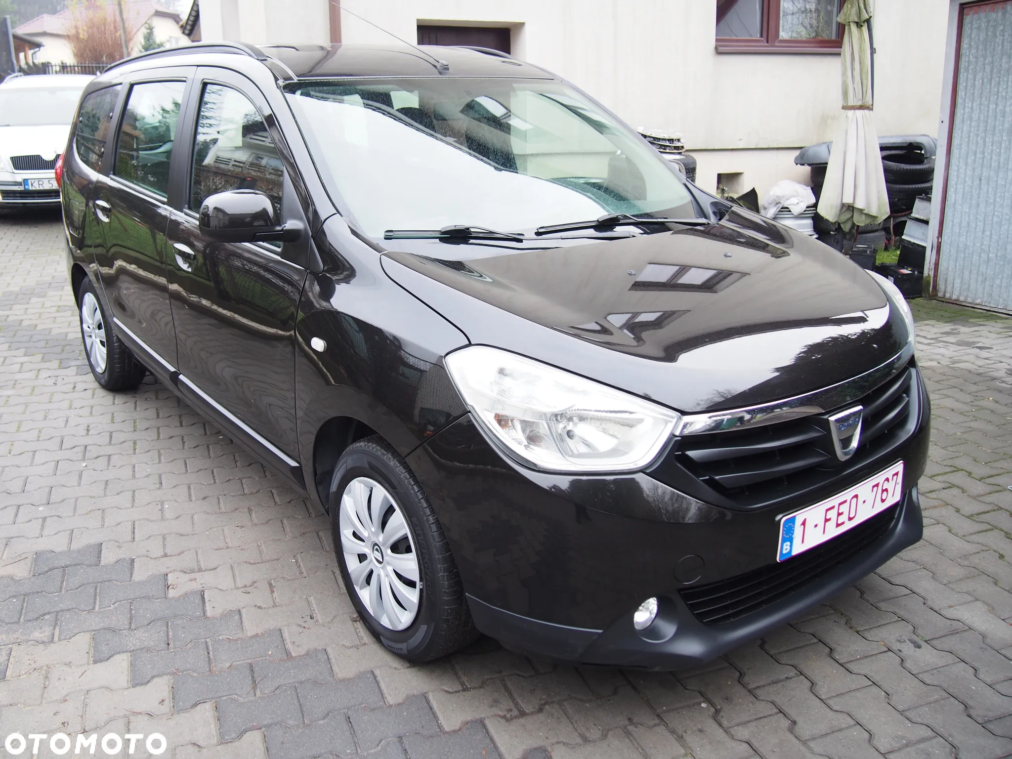 Dacia Lodgy TCe 115 Celebration - 3