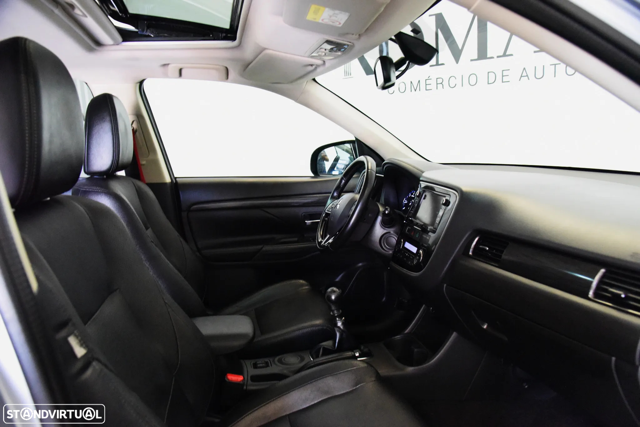 Mitsubishi Outlander 2.2 DI-D Intense+ - 25