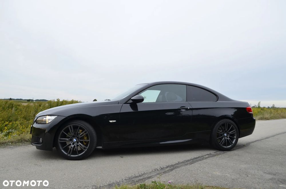 BMW Seria 3 335i xDrive Coupe - 5