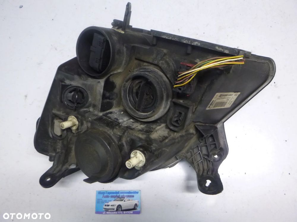 LAMPA PRAWY PRZÓD OPEL MERIVA A 2004 r  93321053 - 2