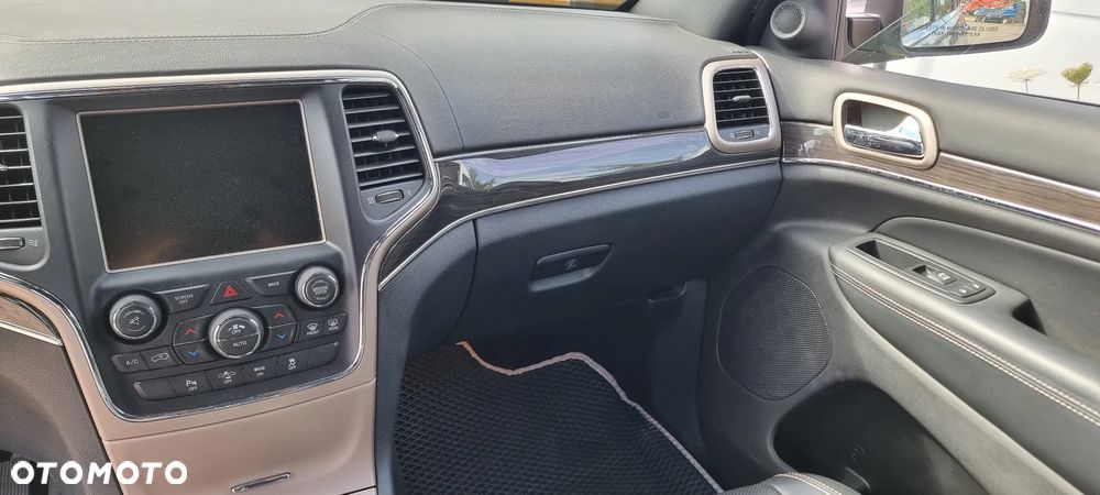 Jeep Grand Cherokee 5.7 V8 Overland - 17