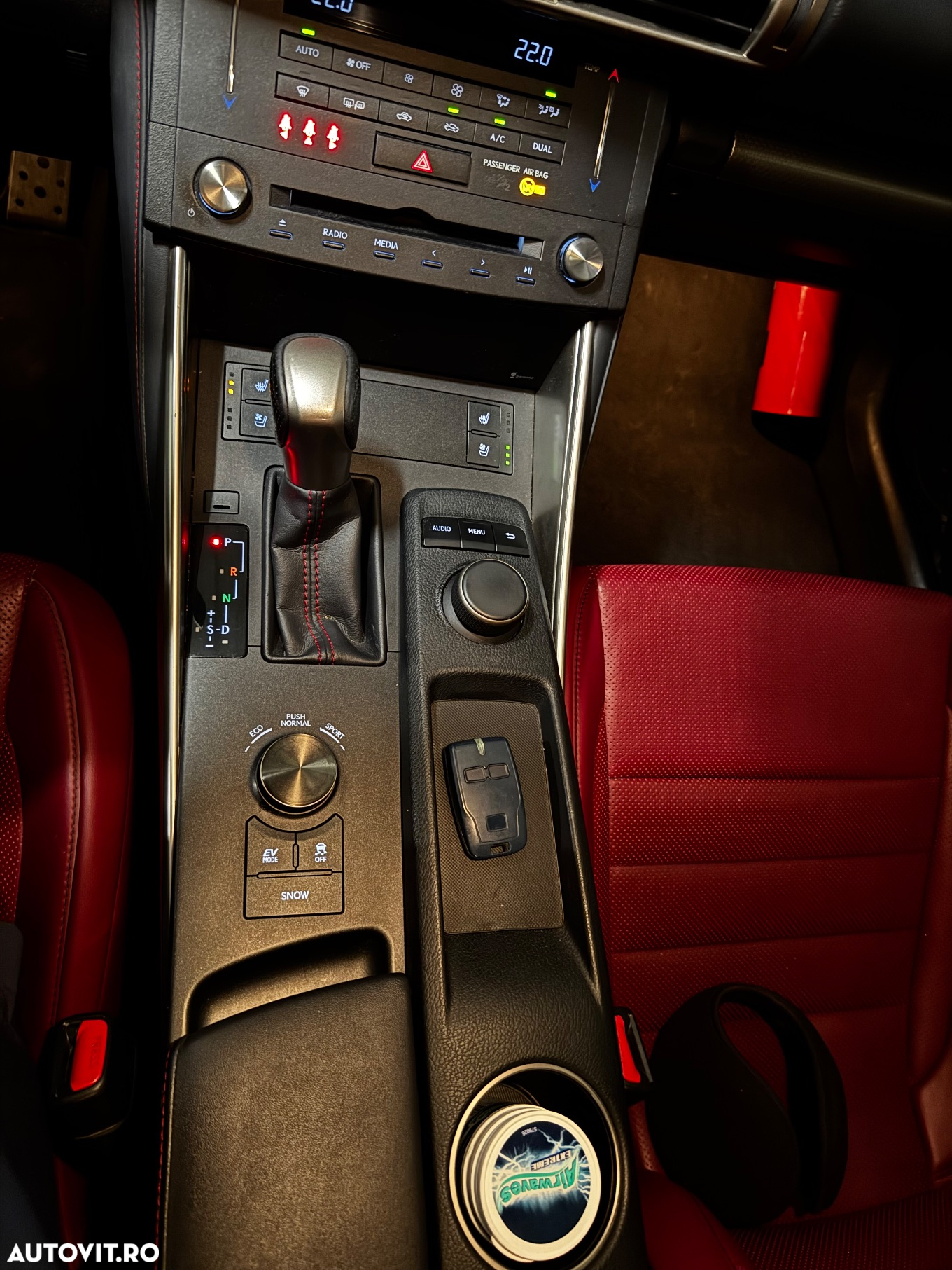 Lexus Seria IS 300h Aut. F Sport - 16