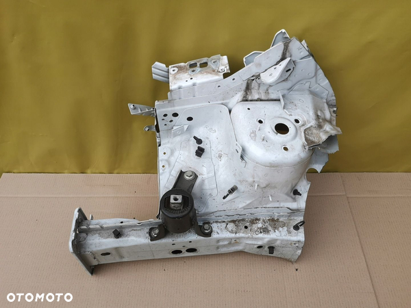 FORD TRANSIT COURIER LIFT 18- PODŁUŻNICA PRAWA FARTUCH PRAWY STAN BDB