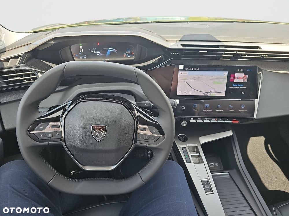 Peugeot 408 - 13