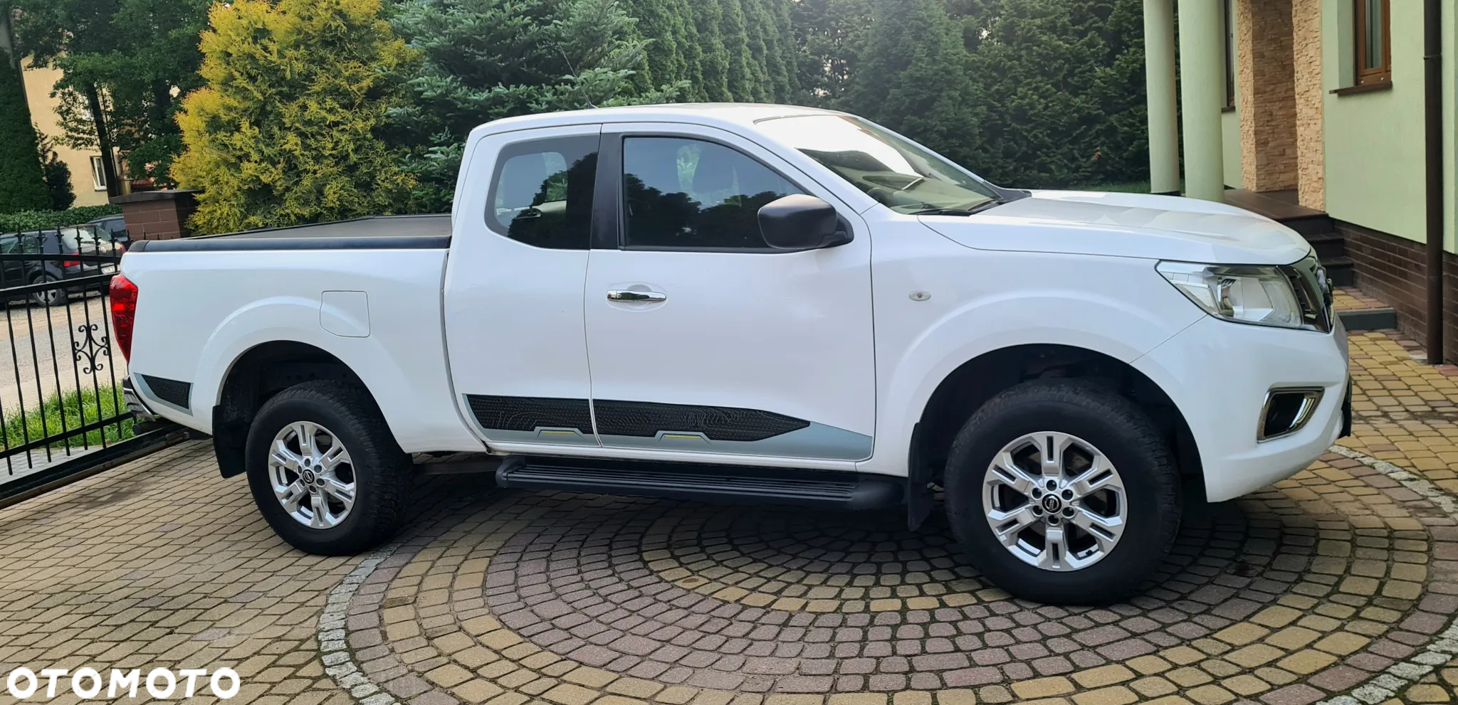 Nissan Navara DC 4x4 EU6 S&S Tekna - 4