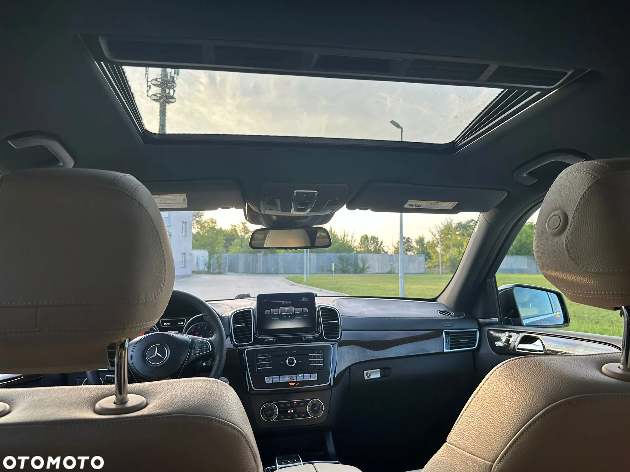 Mercedes-Benz GLS 400 4Matic 9G-TRONIC - 24