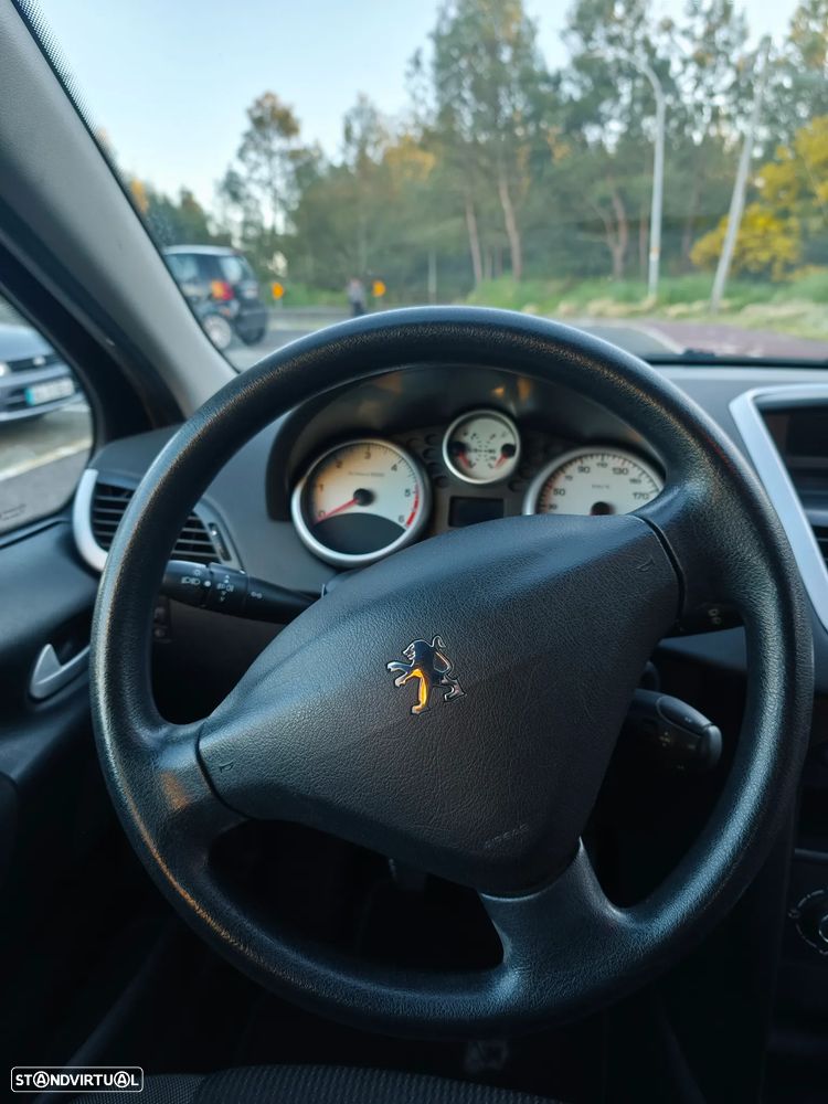 Peugeot 207 1.6 HDi 99g - 7