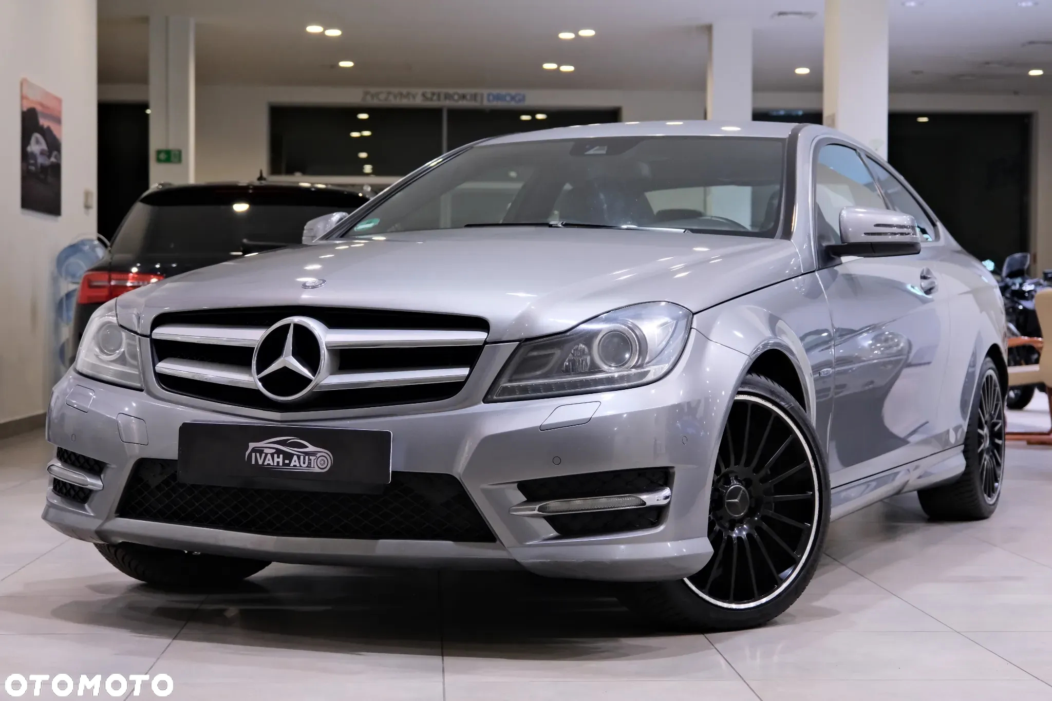 Mercedes-Benz Klasa C 220 CDI DPF Coupe (BlueEFFICIENCY) - 14