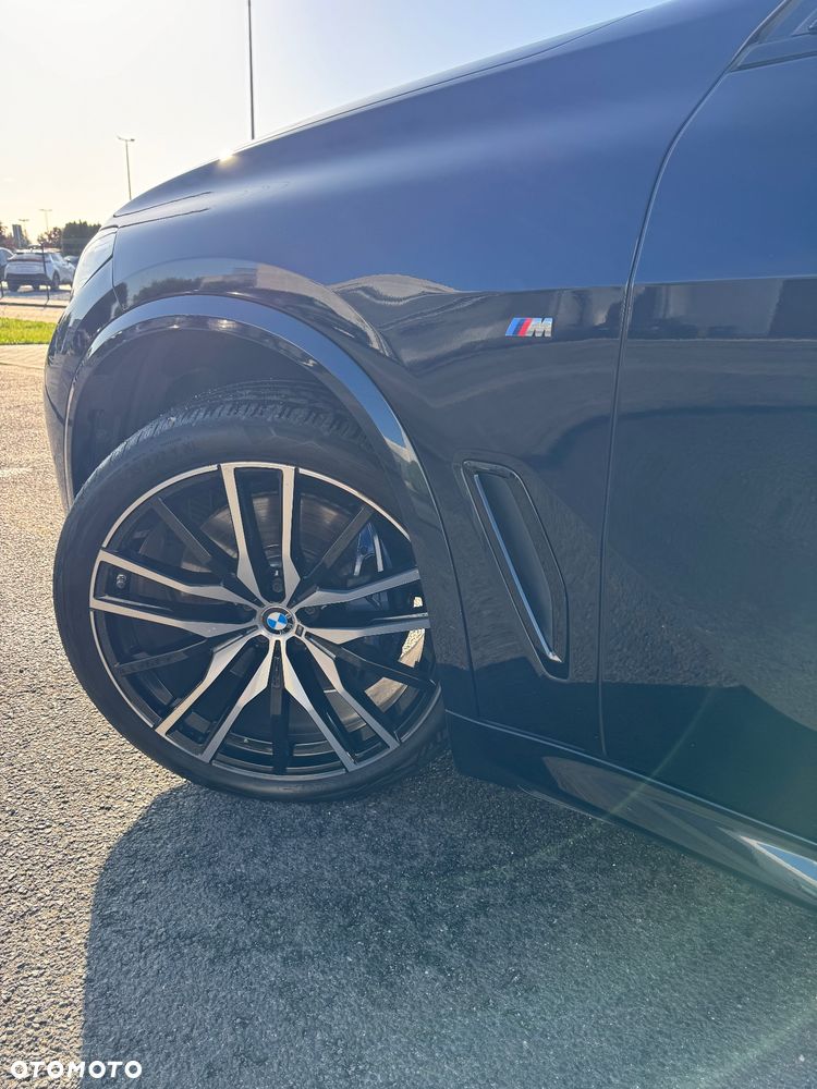 BMW X5 xDrive40i - 22
