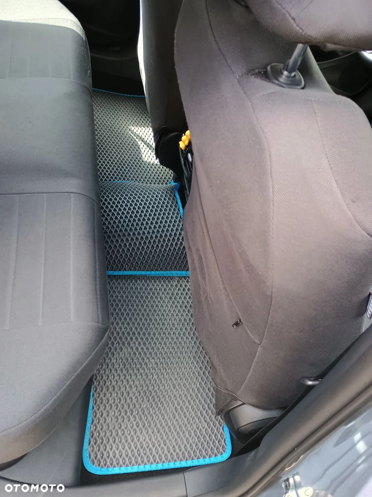 Toyota Corolla 1.8 Hybrid Comfort - 20