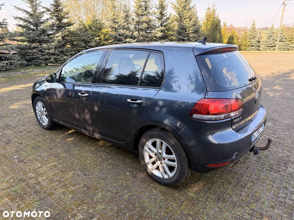 Volkswagen Golf - 9