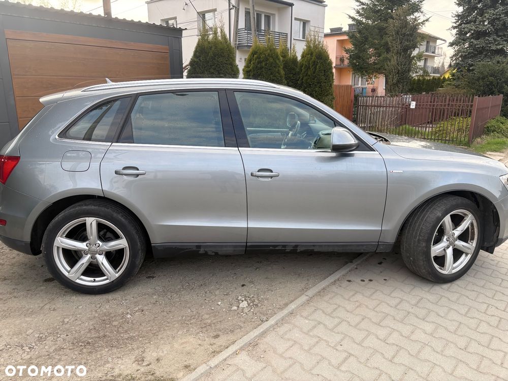 Audi Q5 2009 photo 2