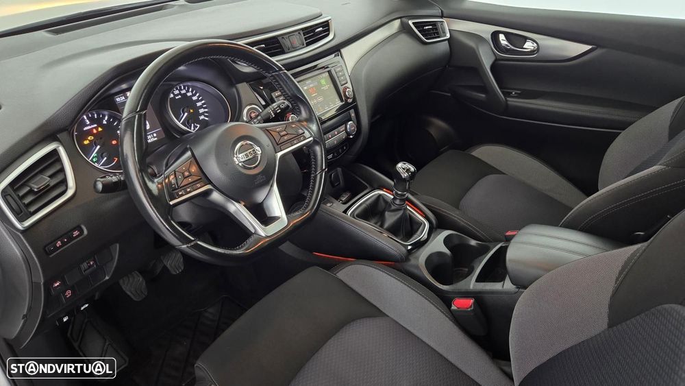 Nissan Qashqai 1.5 dCi N-Connecta - 13