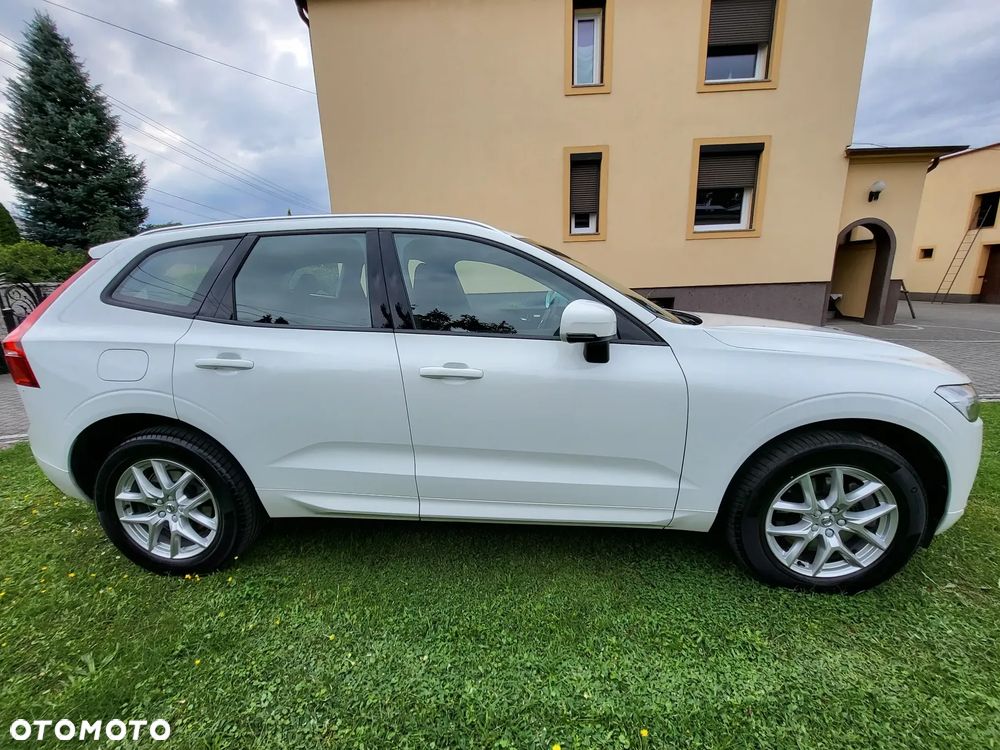 Volvo XC 60 B4 B Momentum - 3