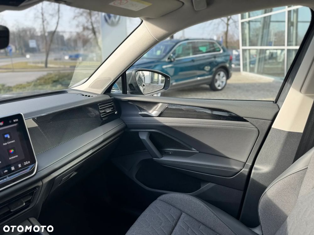 Volkswagen Tiguan - 21