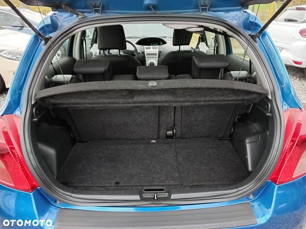 Toyota Yaris - 27
