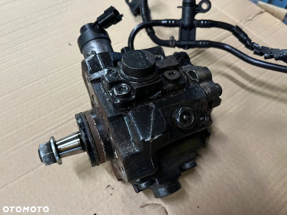 Pompa wtryskowa BOSCH 0445010206 D4FB 1.6 CRDi Kia Ceed I HYUNDAI i30 - 1