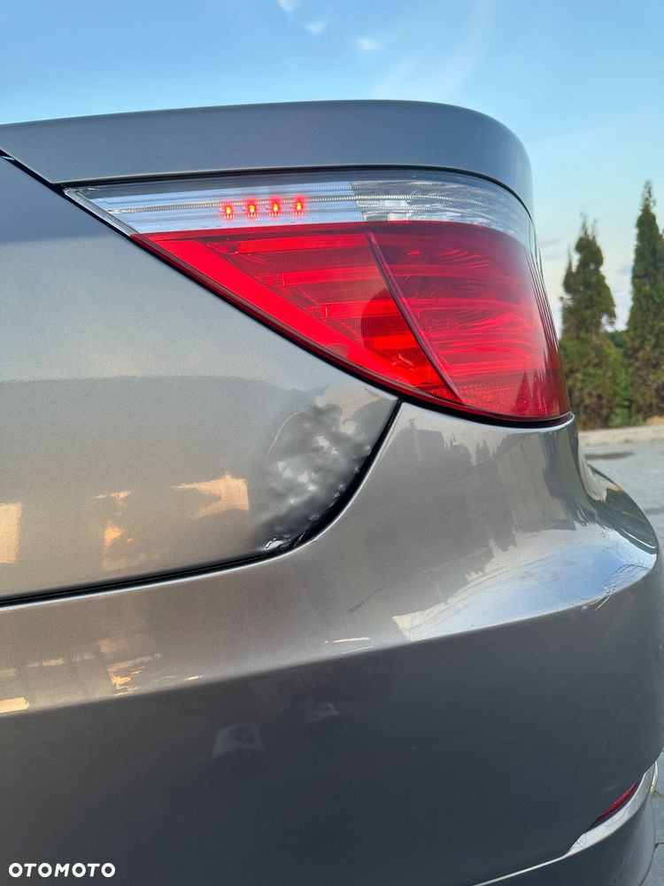 BMW Seria 5 525xd - 8